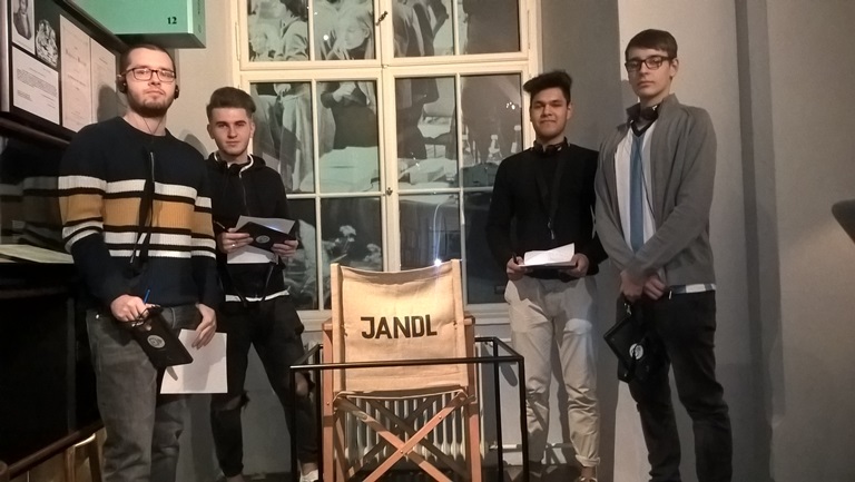 WP_20171117_10_47_23_Pro